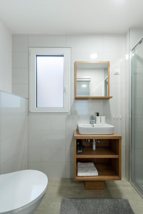 Luxury Mobile Home Pretty Green - Premium - Oaza Mira Resort -50 M From The Beach Drage Esterno foto