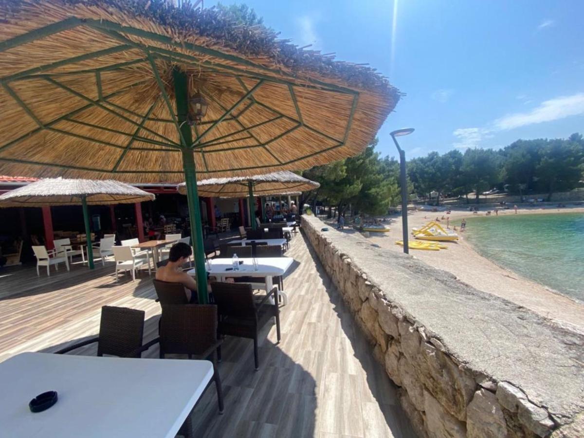 Luxury Mobile Home Pretty Green - Premium - Oaza Mira Resort -50 M From The Beach Drage Esterno foto