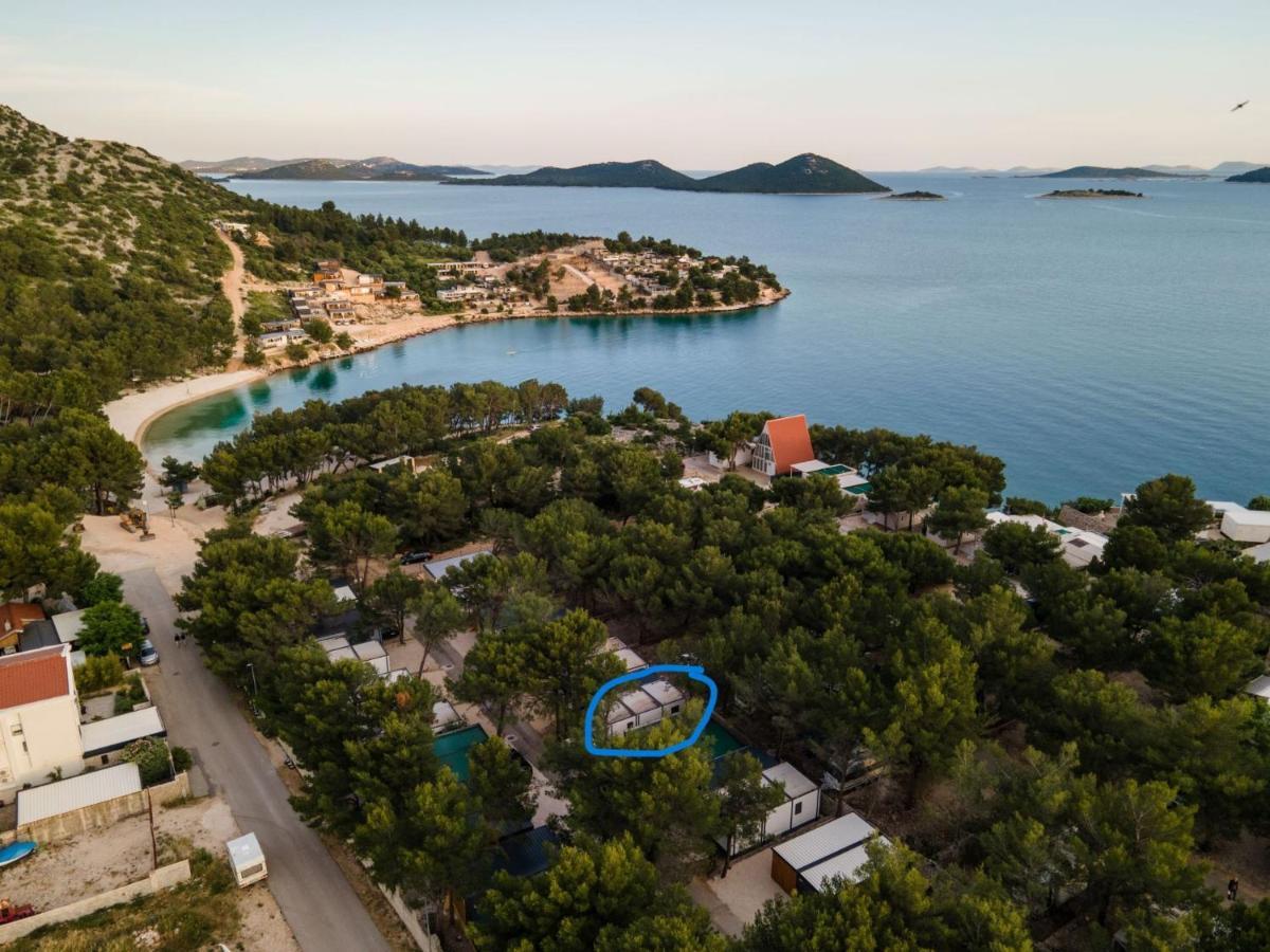Luxury Mobile Home Pretty Green - Premium - Oaza Mira Resort -50 M From The Beach Drage Esterno foto